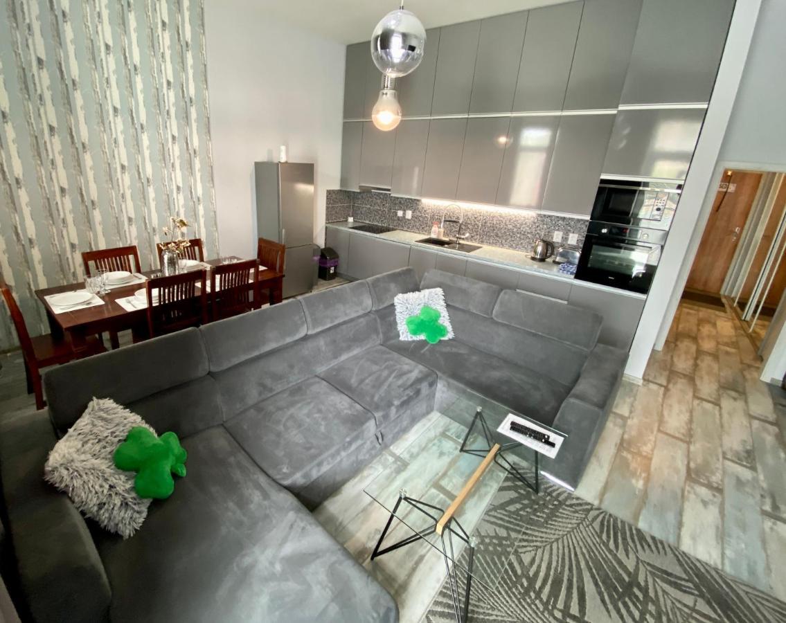 Royal City Centre Apartment Poprad Extérieur photo
