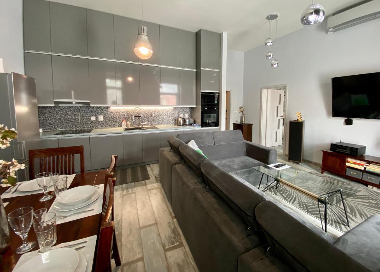 Royal City Centre Apartment Poprad Extérieur photo