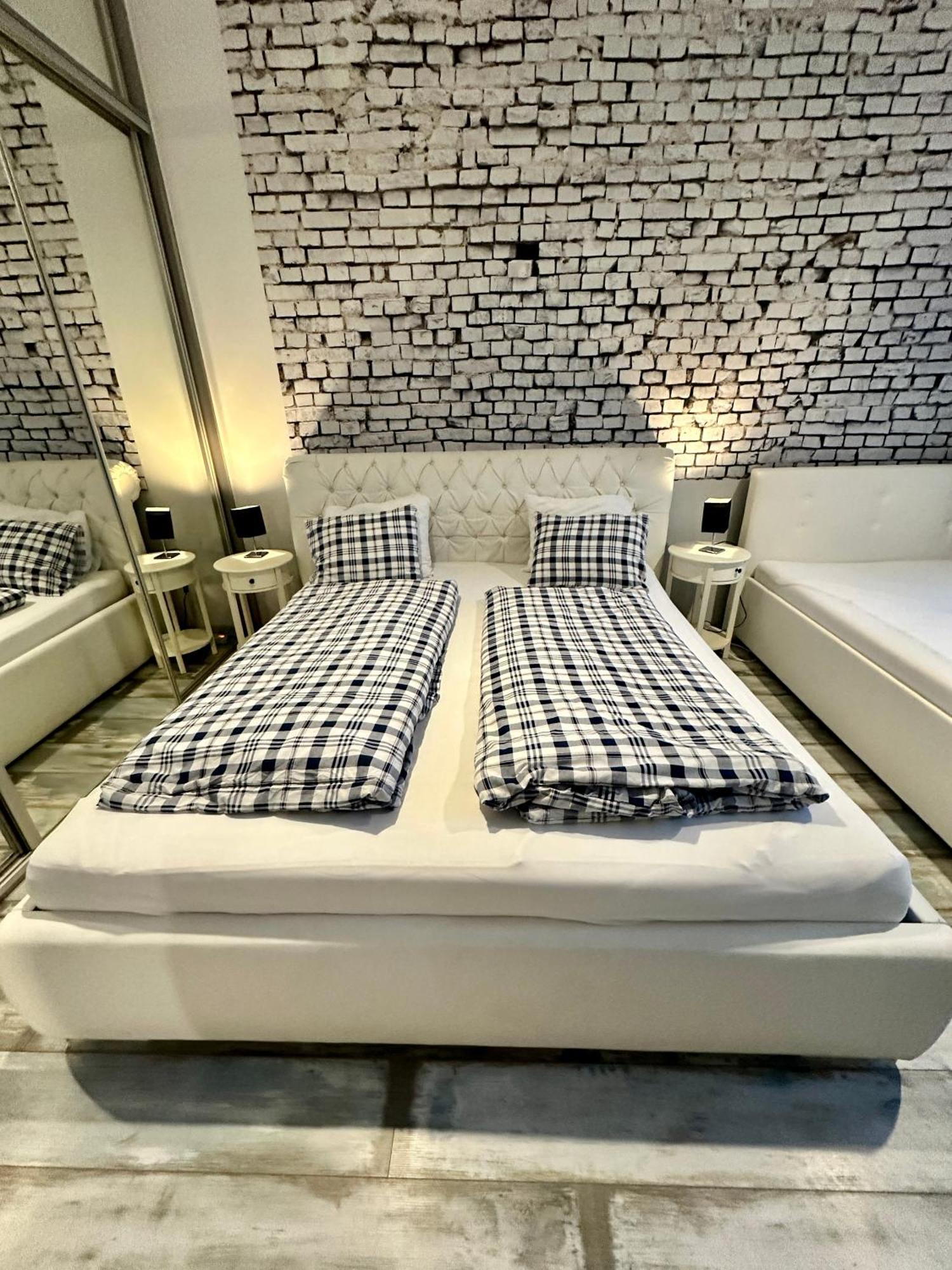 Royal City Centre Apartment Poprad Extérieur photo