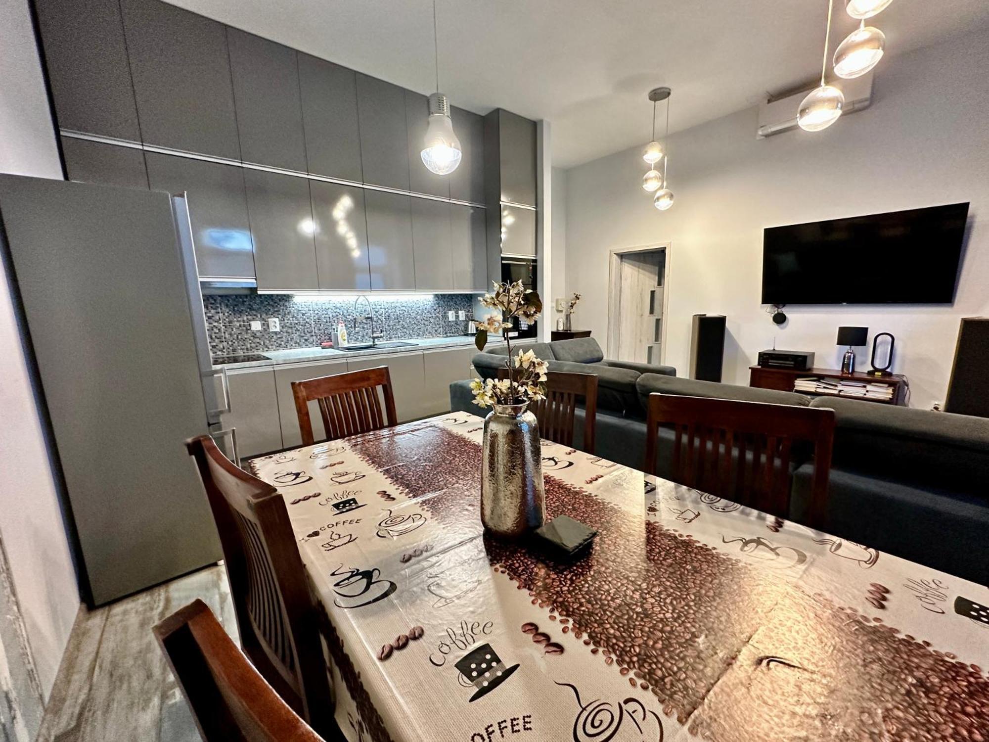 Royal City Centre Apartment Poprad Extérieur photo